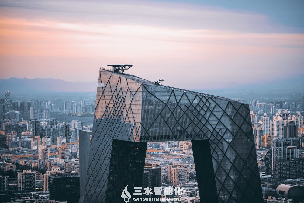 　　能源管理系統(tǒng)應(yīng)當(dāng)實(shí)現(xiàn)的功能包括控制功能、自檢功能、對(duì)時(shí)功能、安全功能、聯(lián)動(dòng)功能、管理功能、故障報(bào)警、安全校驗(yàn)等功能。下面三水智能化一一講解。