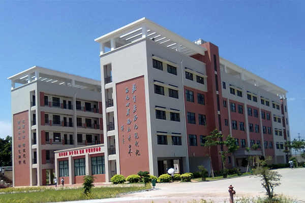 校園能耗監(jiān)測系統(tǒng)硬件結(jié)構(gòu)！(圖1)